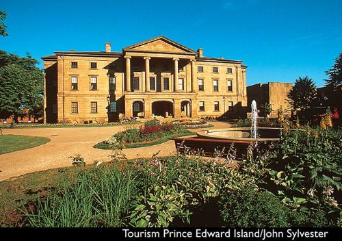 Back Elevation facing University Avenue