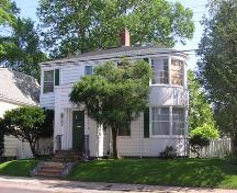 W.H. Faltenhine House, north elevation, 2004; Heritage Division, NS Dept. of Tourism, Culture and Heritage, 2004