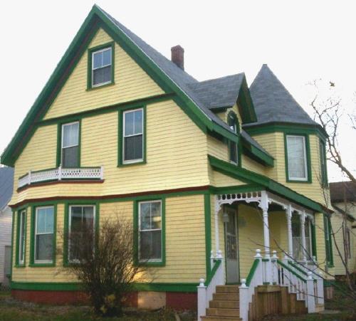 Showing east elevation