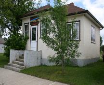 Primary elevations, from the southwest, of the Angusville Municipal Building, Angusville, 2006; Historic Resources Branch, Manitoba Culture, Heritage, Tourism and Sport, 2006