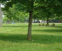 Of note is the simple landscaping of King's Ward Park.; Kayla Jonas, 2007.