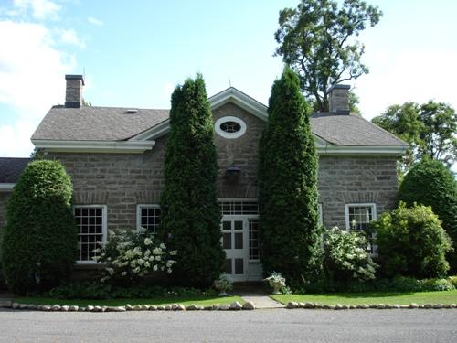 Front view of Burritt House