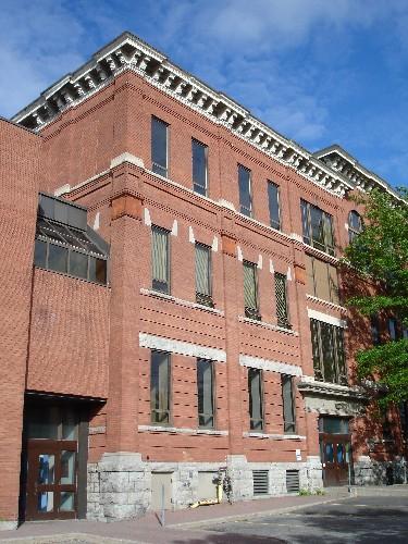 First Avenue Public School