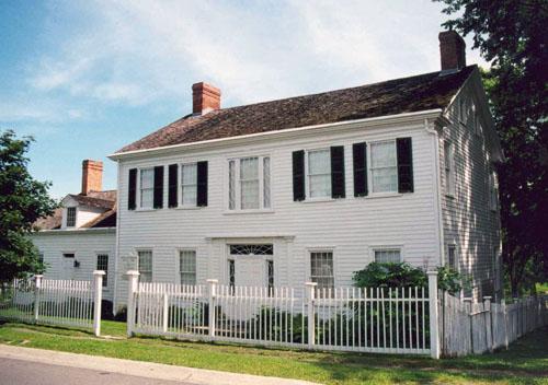 Macpherson House – 2006