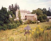 View to the rear of the building showing context – 1985; OHT – 1985