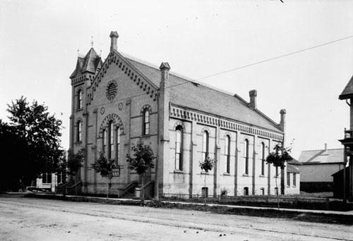 Oblique view to the northeast, ca. 1900