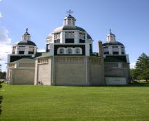 View from the east of the Historic Ukrainian Catholic Church of the Resurrection, Dauphin, 2005; Historic Resources Branch, Manitoba Culture, Heritage, Tourism and Sport, 2005