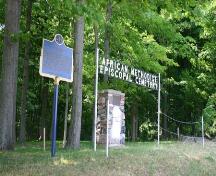 Featured are the 1950s entrance sign and the plaque erected by the Ontario Heritage Trust.; Ministry of Culture, 2007.