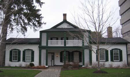 Facade of the Erb-Kumpf House