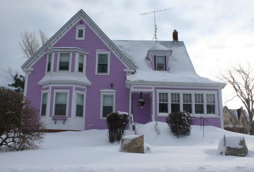 Showing front elevation