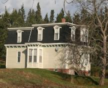 West elevation of the Dewis House, Advocate Harbour, NS, 2009.; Heritage Division, NS Dept of Tourism, Culture and Heritage, 2009
