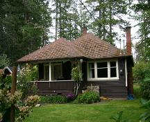 Exterior view of Denham Till Residence; District of North Saanich, 2007