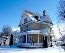 View from the northwest of the McKenzie House, Brandon, 2005; Historic Resources Branch, Manitoba Culture, Heritage, Tourism and Sport, 2005