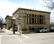View to the northeast of the Stonewall Dominion Post Office, 2005; Historic Resources Branch, Manitoba Culture, Heritage, Tourism and Sport, 2005