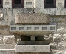 Detailed view of a stone urn on the Stonewall Dominion Post Office, Stonewall, 2005; Historic Resources Branch, Manitoba Culture, Heritage, Tourism and Sport, 2005