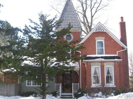 Façade of 200 Smith Street