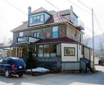 Exterior view of Birch Lodge, 2004; City of Revelstoke, 2004