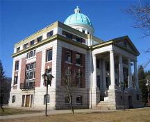 Exterior view of the Revelstoke Courthouse, 2004; City of Revelstoke, 2005