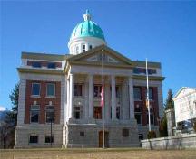 Exterior view of the Revelstoke Courthouse, 2004; City of Revelstoke, 2005