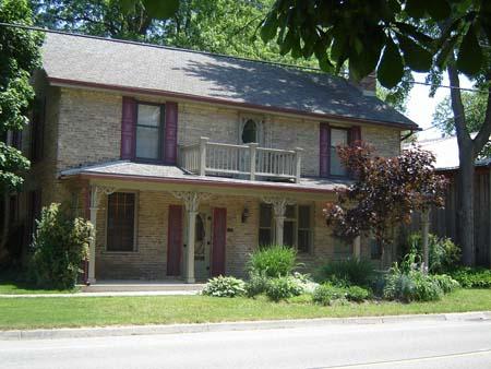 Façade, McDonald House, 2007