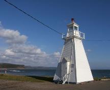 Landscape view, Spencer's Island Lighthouse, Spencer's Island, NS, 2009.; Heritage Division, NS Dept of Tourism, Culture and Heritage, 2009
