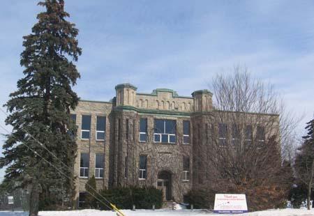 Façade of the Fergus District High School