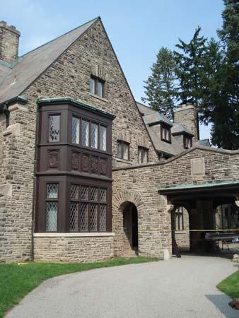Façade Entrance, Goodholme, 2007