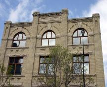 Wall detail of the Marshall-Wells Building, Winnipeg, 2006; Historic Resources Branch, Manitoba Culture, Heritage, Tourism and Sport, 2006
