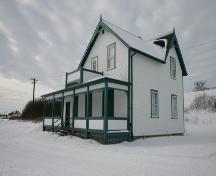 View of the main elevations, from the northeast, of the Sprague House, Minnedosa, 2005; Historic Resources Branch, Manitoba Culture, Heritage, Tourism and Sport, 2005