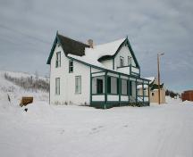 View of the main elevations, from the southeast, of the Sprague House, Minnedosa, 2005; Historic Resources Branch, Manitoba Culture, Heritage, Tourism and Sport, 2005