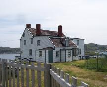Photo showing rear façade of Bleak House, Fogo, NL. Photo taken July 2008.; Deborah O'Rielly/ HFNL 2008