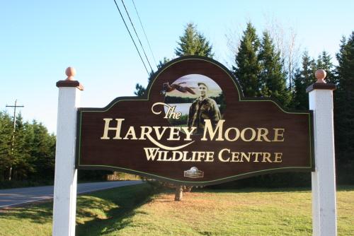 Showing sign at entrance