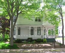 Mary Vernon House, Truro, NS, east elevation, 2004.; Heritage Division, N.S. Dept. of Tourism, Culture and Heritage, 2004