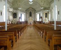 Intérieur de l'église de La Présentation-de-la-Sainte-Vierge; Conseil du patrimoine religieux du Québec, 2003