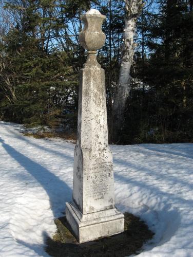 Showing Duncan McLeod stone