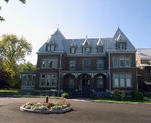 Presbytère du Sacré-Coeur; Ministère de la Culture, des Communications et de la Condition féminine, Jean-François Rodrigue, 2004