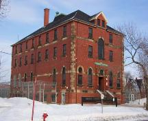 Showing south east elevation; MacNaught History Centre and Archives, Natalie Griffith, 2005