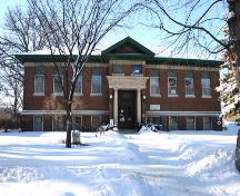 Primary elevation, from the east, of the Cornish Library, Winnipeg, 2006; Historic Resources Branch, Manitoba Culture, Heritage, Tourism and Sport, 2006