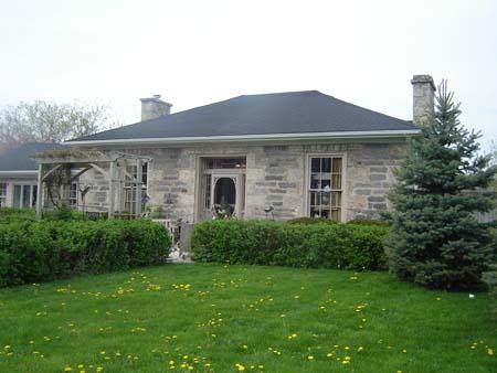 East Façade of Landreth Cottage, 2007
