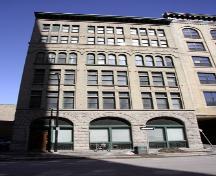 Primary elevation, from the south, of the McClary Building, Winnipeg, 2006; Historic Resources Branch, Manitoba Culture, Heritage, Tourism and Sport, 2006