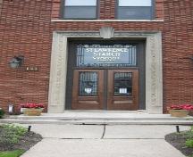 Featured is the grand one-and-a-half-storey high entrance with transom.; Chelsey Tyers, 2008.