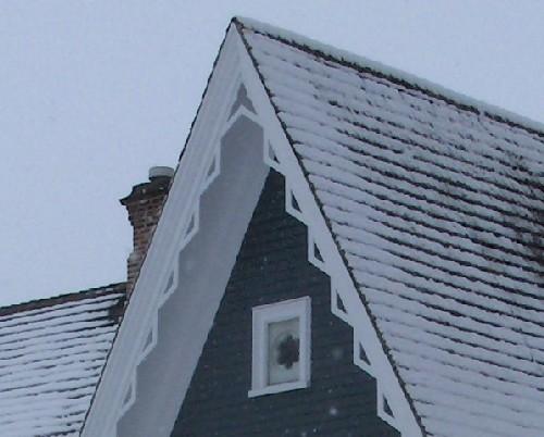 Watermere / 5 Queen Elizabeth Drive - Detail