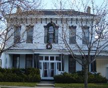 Of note is the symmetrical design of the five-bay facade.; Kayla Jonas, 2008.