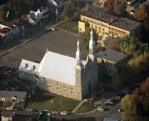 Église de Saint-Pierre; Ministère de la Culture, des Communications et de la Condition féminine, Pierre Lahoud, 2004