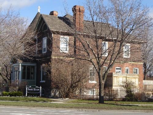 Southwest Elevation, Hunter House, 2008