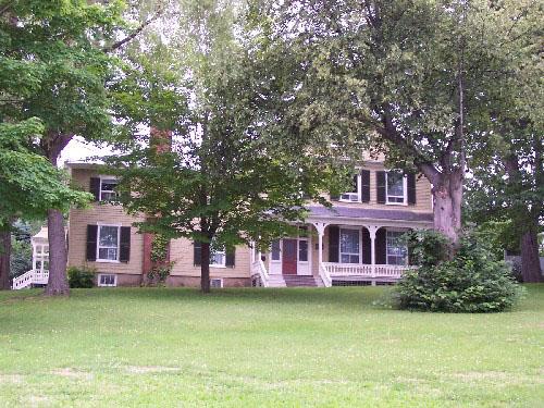 35 Colter Court (Frogmore) front view