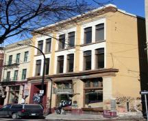 Primary elevation, from the southwest, of Trend Interiors, Winnipeg, 2007; Historic Resources Branch, Manitoba Culture, Heritage and Tourism, 2007