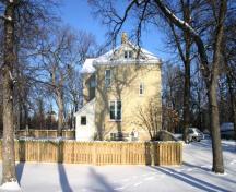 Façade sud de la maison Caron, Winnipeg, 2007; Historic Resources Branch, Manitoba Culture, Heritage and Tourism, 2007