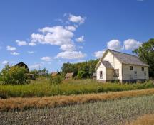 Contextual view, from the southeast, of Ruskin School, Ethelbert area, 2007; Historic Resources Branch, Manitoba Culture, Heritage and Tourism, 2007