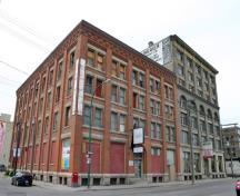 Primary elevations, from the southeast, of the Frost and Wood Warehouse, Winnipeg, 2006; Historic Resources Branch, Manitoba Culture, Heritage and Tourism, 2006